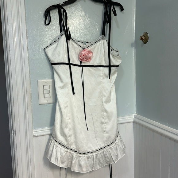 NWT For Love & lemons iniko mini dress white sizes M & L - Picture 4 of 9